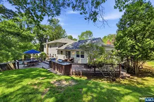 12 Wildwood Dr, North Caldwell, NJ 07006 - Photo 37