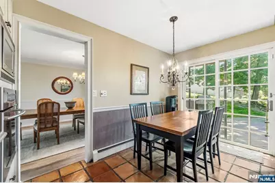 12 Wildwood Drive, North Caldwell, NJ 07006 - Photo 9