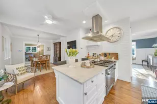 37 Afterglow Ave, Verona, NJ 07044 - Photo 9