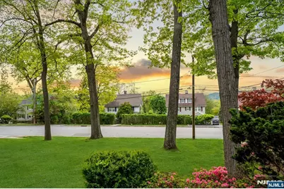 37 Afterglow Avenue, Verona, NJ 07044 - Photo 3