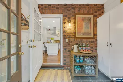 37 Afterglow Avenue, Verona, NJ 07044 - Photo 11