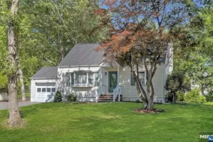 9 Park Dr, Livingston, NJ 07039 - Photo 31