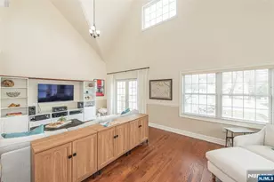 21 Riverbend Ct, New Providence, NJ 07974 - Photo 13