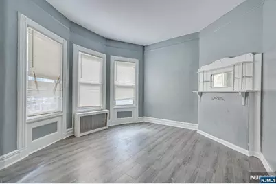 37 Blum Street, Newark, NJ 07103 - Photo 5