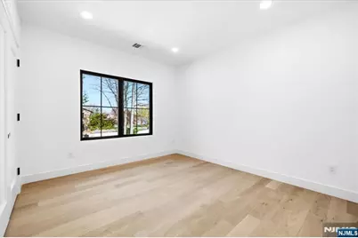 150 Howland Avenue, River Edge, NJ 07661 - Photo 27