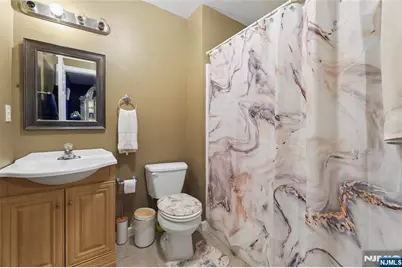 548 Palisade Avenue 3 #3, Garfield, NJ 07026 - Photo 19