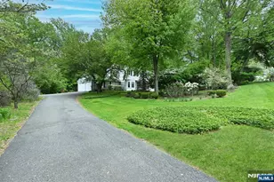 16 Knollwood Rd, Upper Saddle River, NJ 07458 - Photo 39
