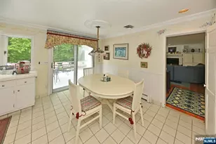16 Knollwood Rd, Upper Saddle River, NJ 07458 - Photo 15