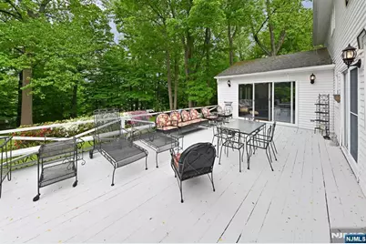 16 Knollwood Road, Upper Saddle River, NJ 07458 - Photo 33