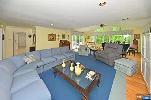 16 Knollwood Rd, Upper Saddle River, NJ 07458 - Photo 11