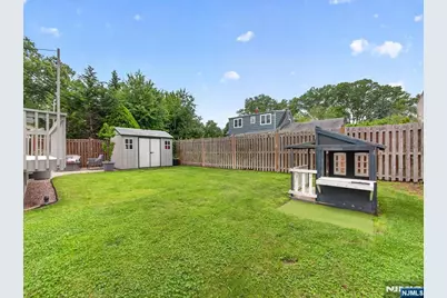 246 Hickory Street, Washington Township, NJ 07676 - Photo 23