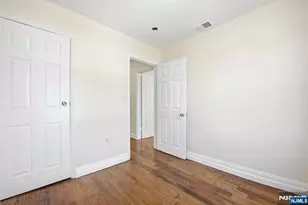91 Willoughby St, Newark, NJ 07112 - Photo 21