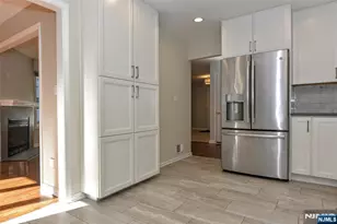 5 Hansen Pl, Wayne, NJ 07470 - Photo 13