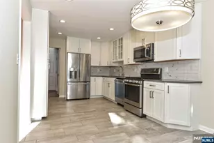 5 Hansen Pl, Wayne, NJ 07470 - Photo 11