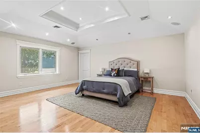 512 Winterburn Grove, Cliffside Park, NJ 07010 - Photo 19