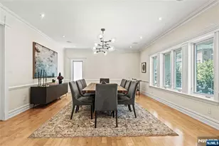 512 Winterburn Grove, Cliffside Park, NJ 07010 - Photo 9