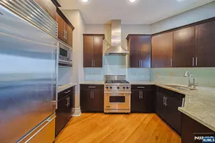 1302 The Plaza 1302, Tenafly, NJ 07670 - Photo 7