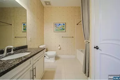 1302 The Plaza 1302 #1302, Tenafly, NJ 07670 - Photo 19
