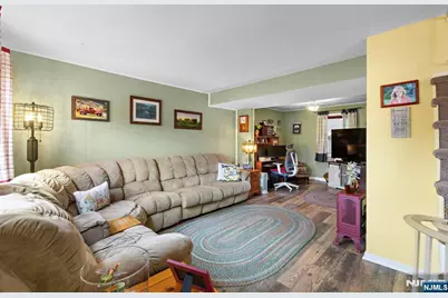 56 Garwood Court, Garfield, NJ 07026 - Photo 7