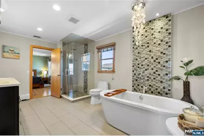 66 Roehrs Drive, Wallington, NJ 07057 - Photo 17
