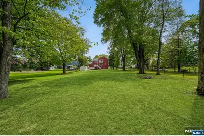 73 The Fairway, Cedar Grove, NJ 07009 - Photo 35