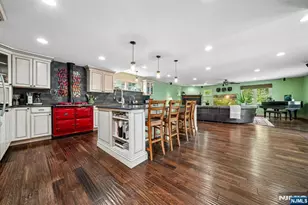 73 The Fairway, Cedar Grove, NJ 07009 - Photo 9