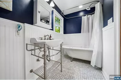 73 The Fairway, Cedar Grove, NJ 07009 - Photo 29
