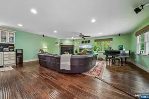 73 The Fairway, Cedar Grove, NJ 07009 - Photo 15