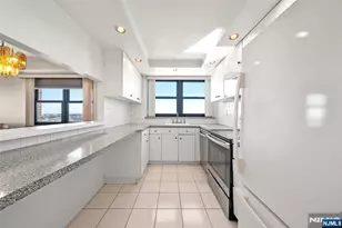 7855 Blvd East 19L, North Bergen, NJ 07047 - Photo 7