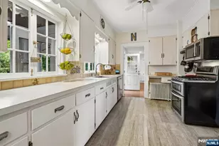 82 Arlington Ave, Caldwell, NJ 07006 - Photo 17