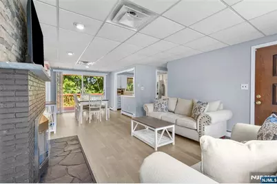 23 Sterling Street, Franklin, NJ 07416 - Photo 5