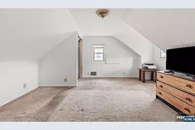 8 Huntting Drive, Dumont, NJ 07628 - Photo 19