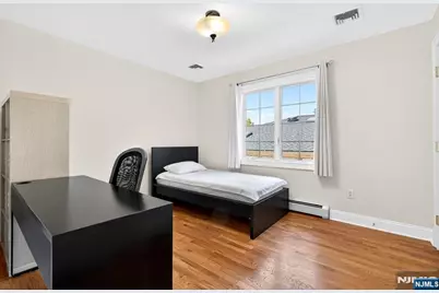 445 7th Street A #A, Palisades Park, NJ 07650 - Photo 19