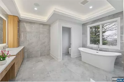 311 Farview Avenue, Paramus, NJ 07652 - Photo 25