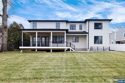 311 Farview Avenue, Paramus, NJ 07652 - Photo 49