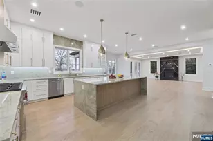 311 Farview Ave, Paramus, NJ 07652 - Photo 7
