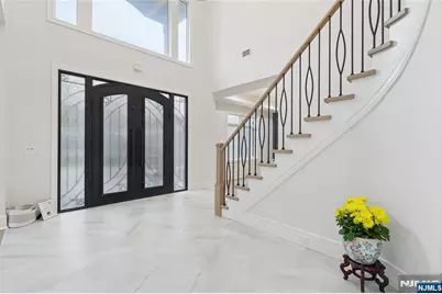 311 Farview Avenue, Paramus, NJ 07652 - Photo 3