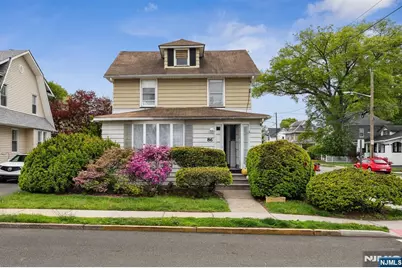 86 Llewellyn Avenue, Hawthorne, NJ 07506 - Photo 1