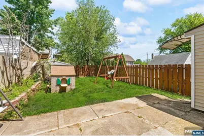 311 Paxton Street, Paterson, NJ 07503 - Photo 17
