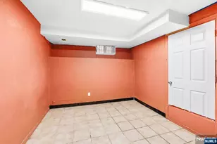 311 Paxton St, Paterson, NJ 07503 - Photo 19