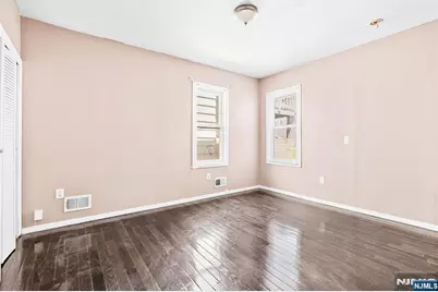 311 Paxton Street, Paterson, NJ 07503 - Photo 9