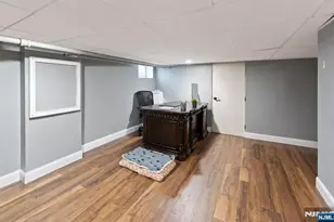 7 Wayland Dr, Verona, NJ 07044 - Photo 25