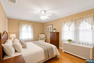 7 Wayland Dr, Verona, NJ 07044 - Photo 21