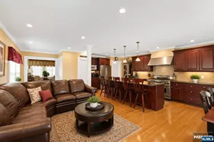7 Wayland Dr, Verona, NJ 07044 - Photo 11