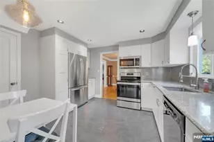 678 Millbrook Rd, River Edge, NJ 07661 - Photo 11
