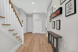 19 Woodmont Cir, River Vale Township, NJ 07675 - Photo 5
