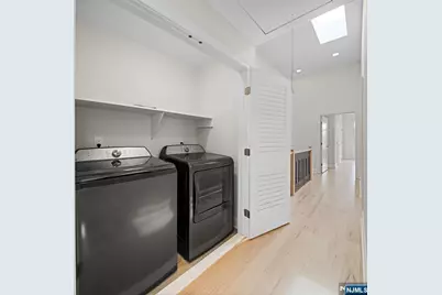 332 12th Street A #A, Palisades Park, NJ 07650 - Photo 25