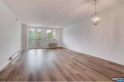 10 Smith Manor Boulevard 211 #211, West Orange Township, NJ 07052 - Photo 3