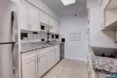 10 Smith Manor Boulevard 211 #211, West Orange Township, NJ 07052 - Photo 5