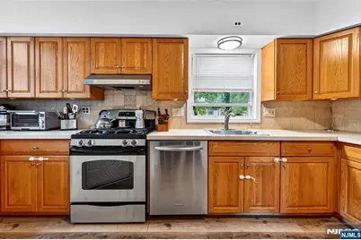 244 Teaneck Road, Ridgefield Park, NJ 07660 - Photo 17
